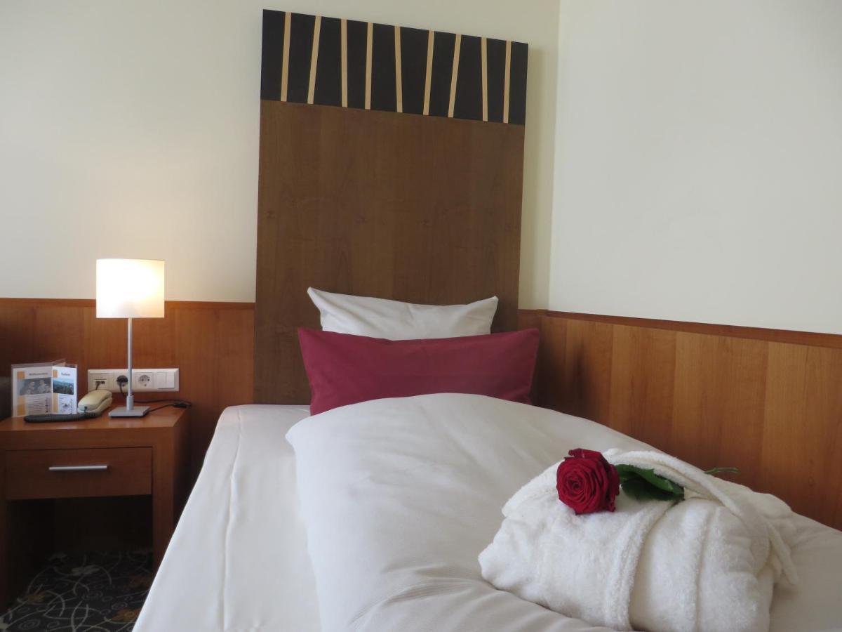באד מרגנטהיים Ringhotel Bundschu מראה חיצוני תמונה